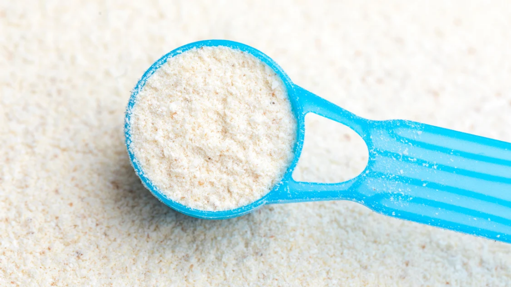 colher de fórmula infantil